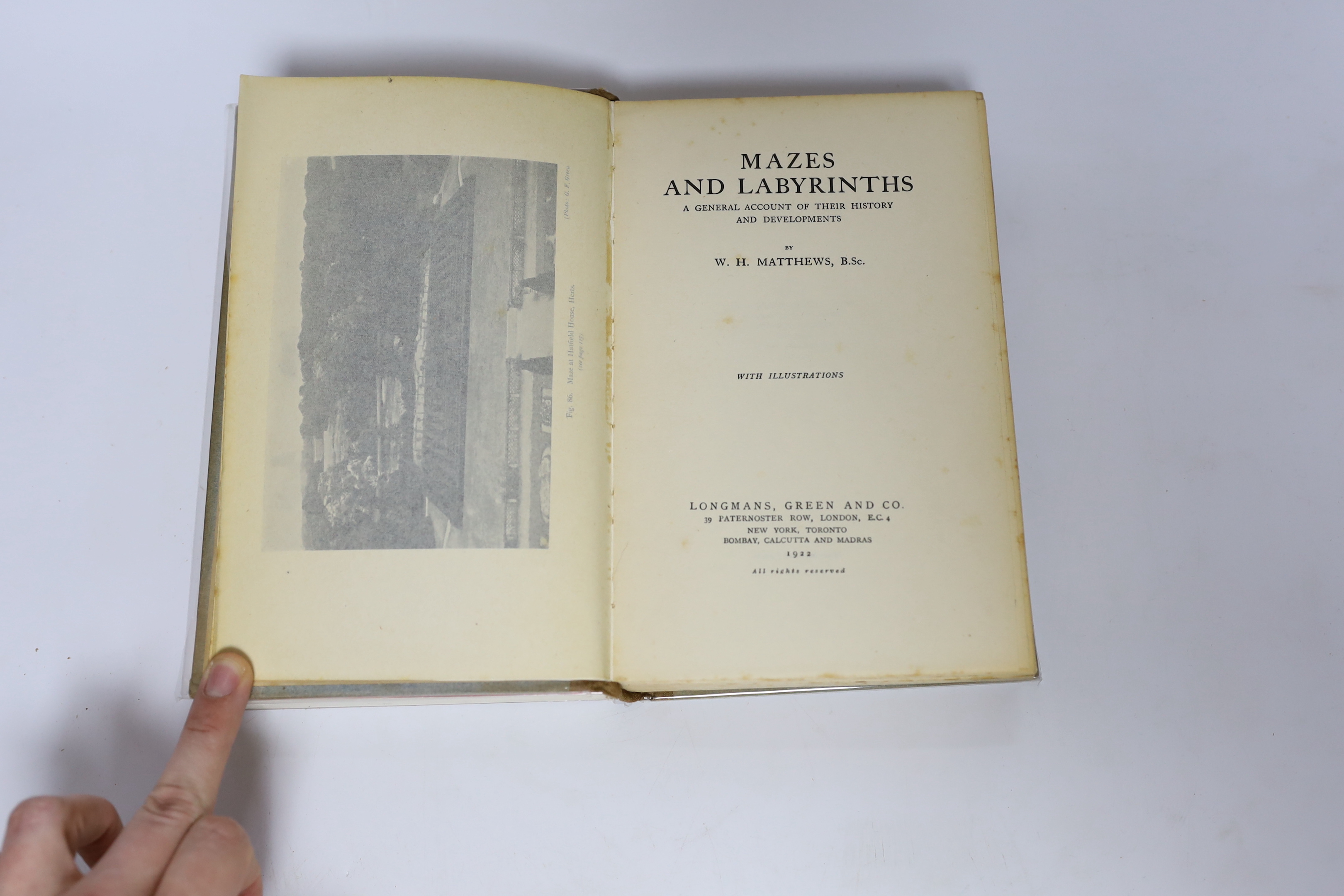 Mitchell, David - Three works - all 1st editions , all signed on titles - Ghostwritten, original softcover, London, 1999; Number9dream, original softcover, London, 2001 and Cloud Atlas, original cloth, publisher’s d/j, p